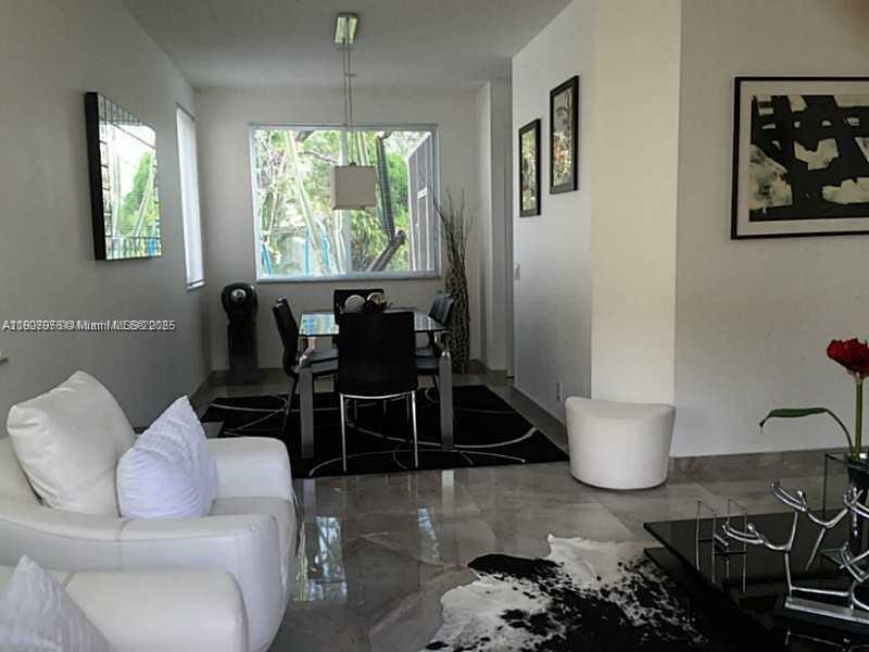 SECTORS 3 & 4 BOUNDARY PL - Residential Lease