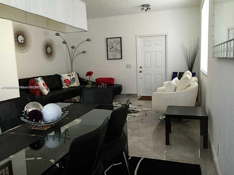 SECTORS 3 & 4 BOUNDARY PL - Residential Lease