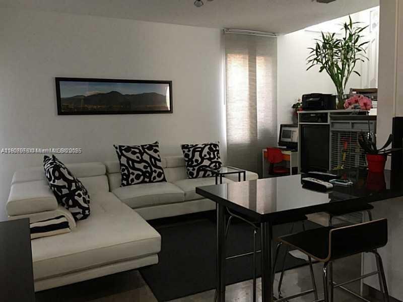 SECTORS 3 & 4 BOUNDARY PL - Residential Lease
