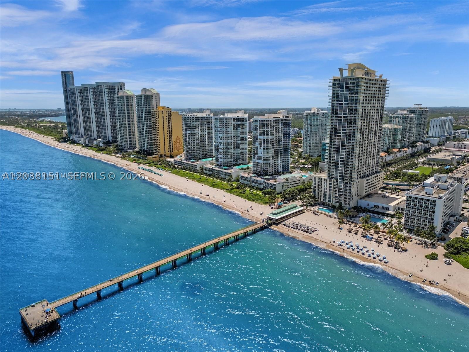 LA PERLA CONDO - Residential