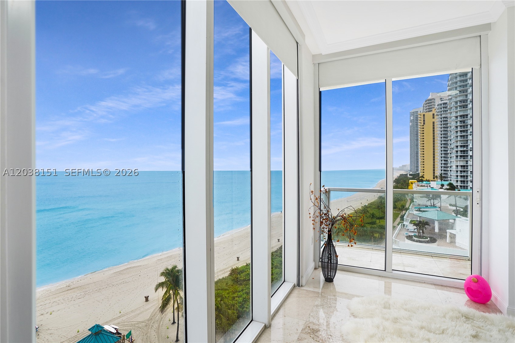 LA PERLA CONDO - Residential