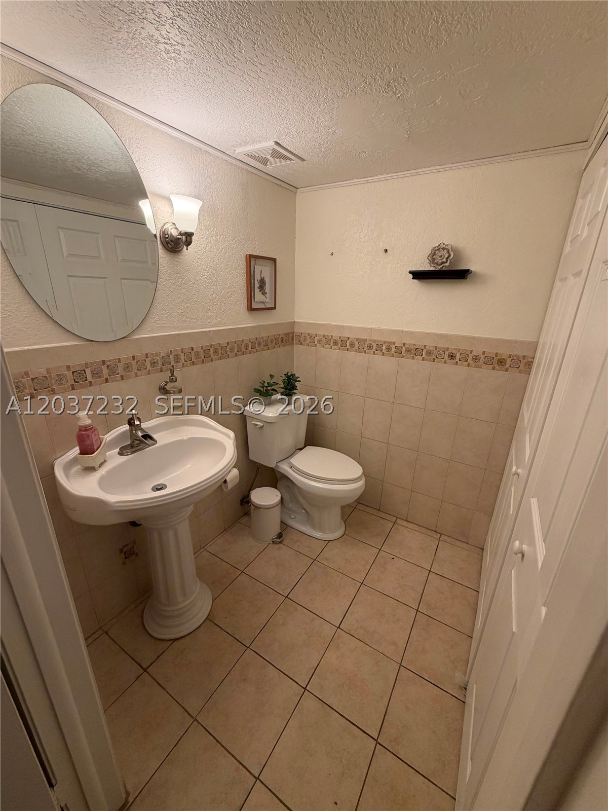 PALM POINT SEC 2 - Residential Lease