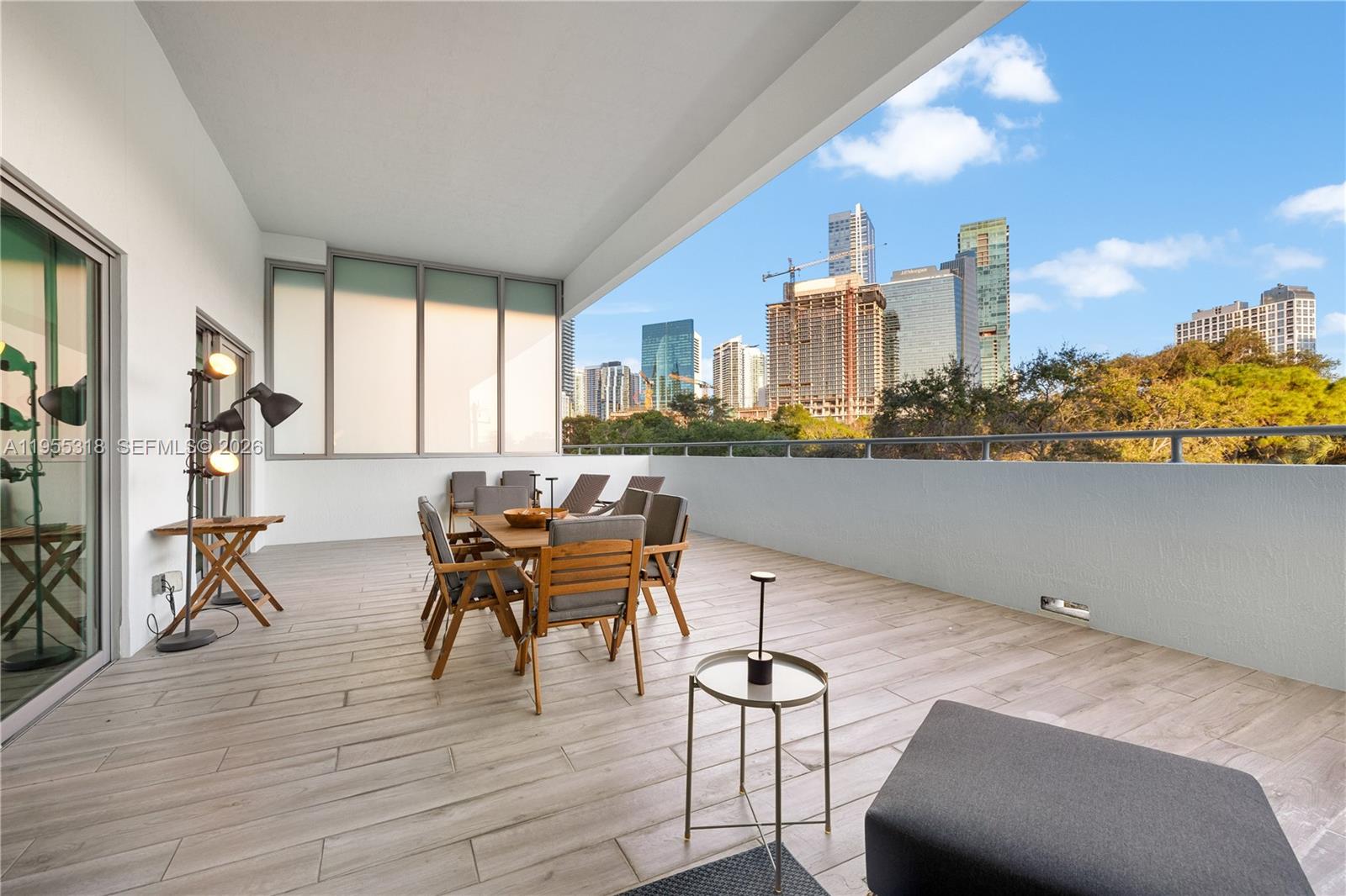 LE PARC AT BRICKELL CONDO - Residential