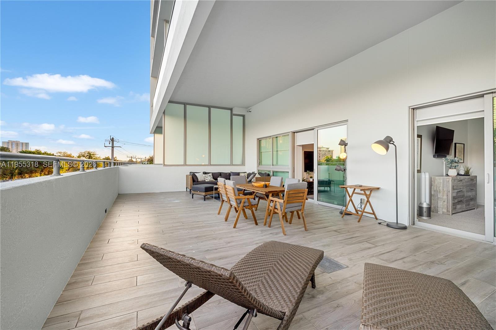 LE PARC AT BRICKELL CONDO - Residential