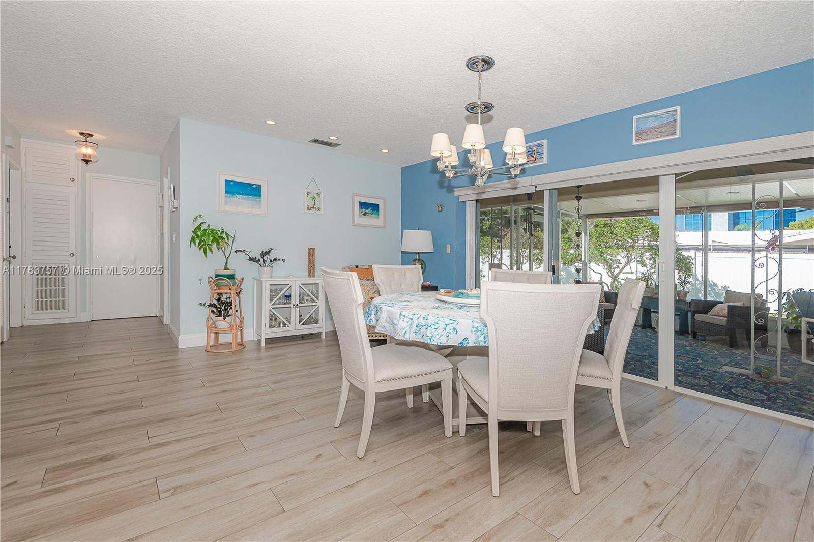 CORAL PARK - Residential Lease