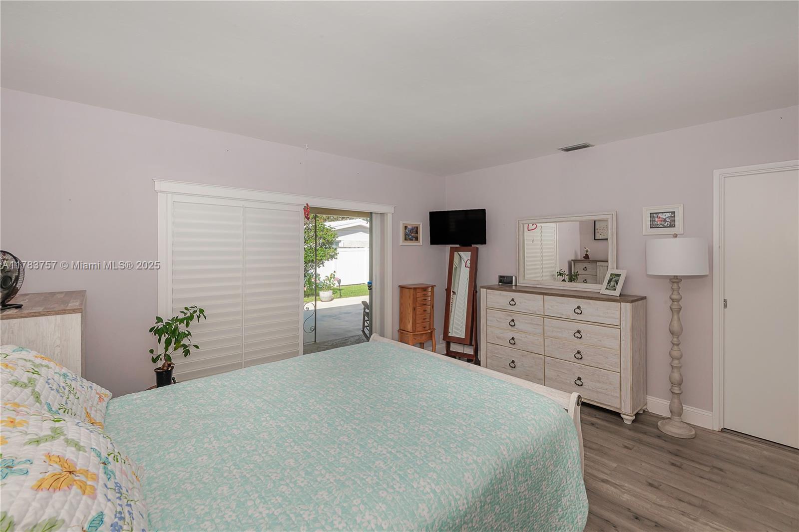 CORAL PARK - Residential Lease