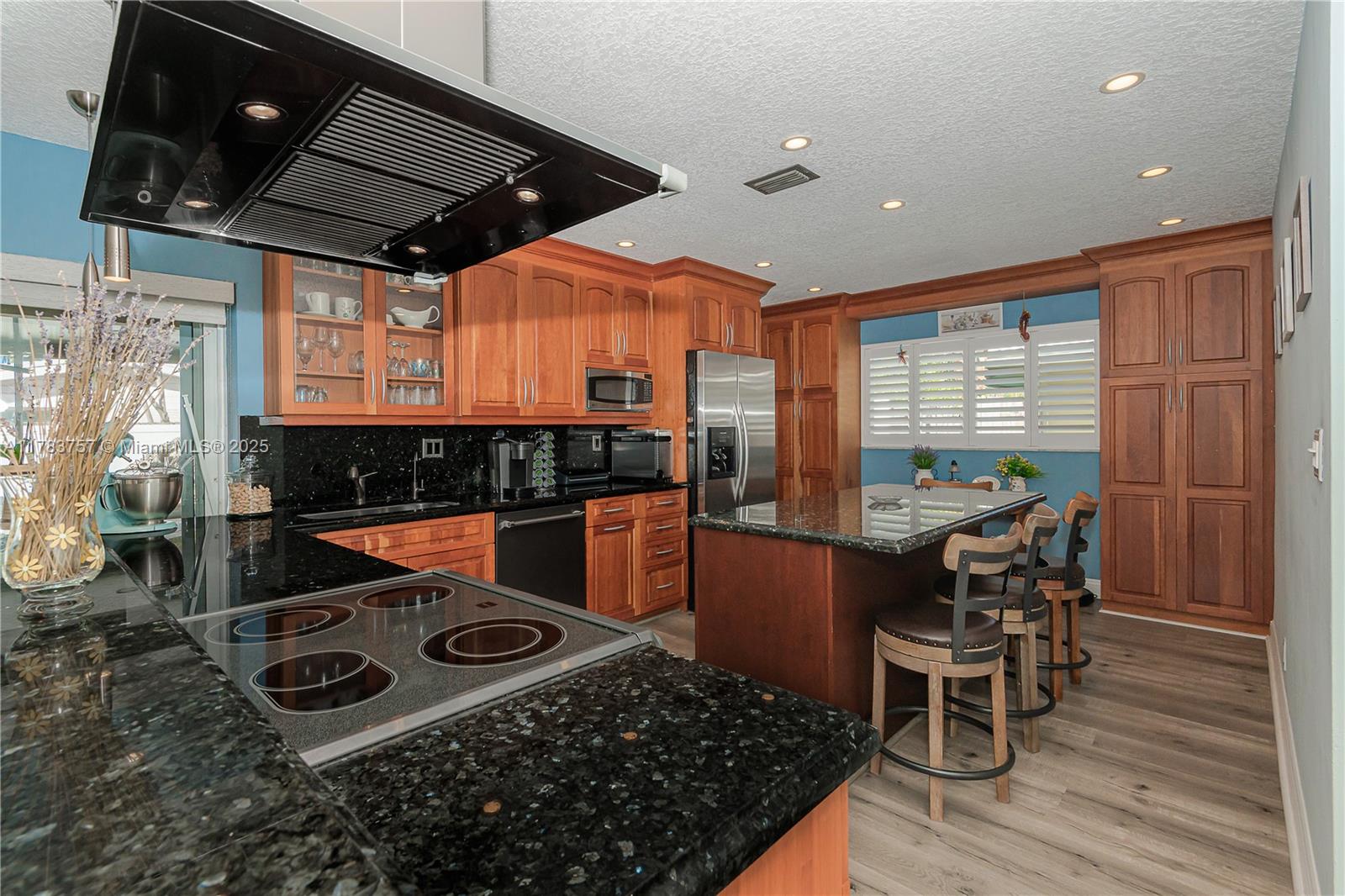 CORAL PARK - Residential Lease