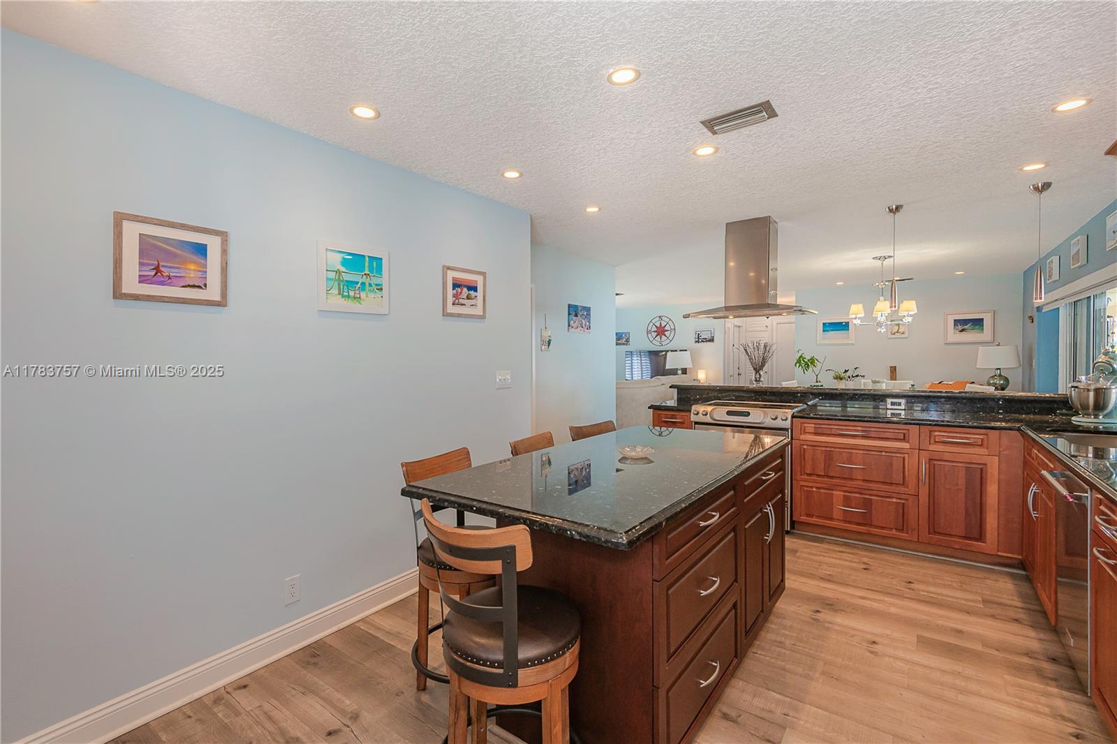 CORAL PARK - Residential Lease