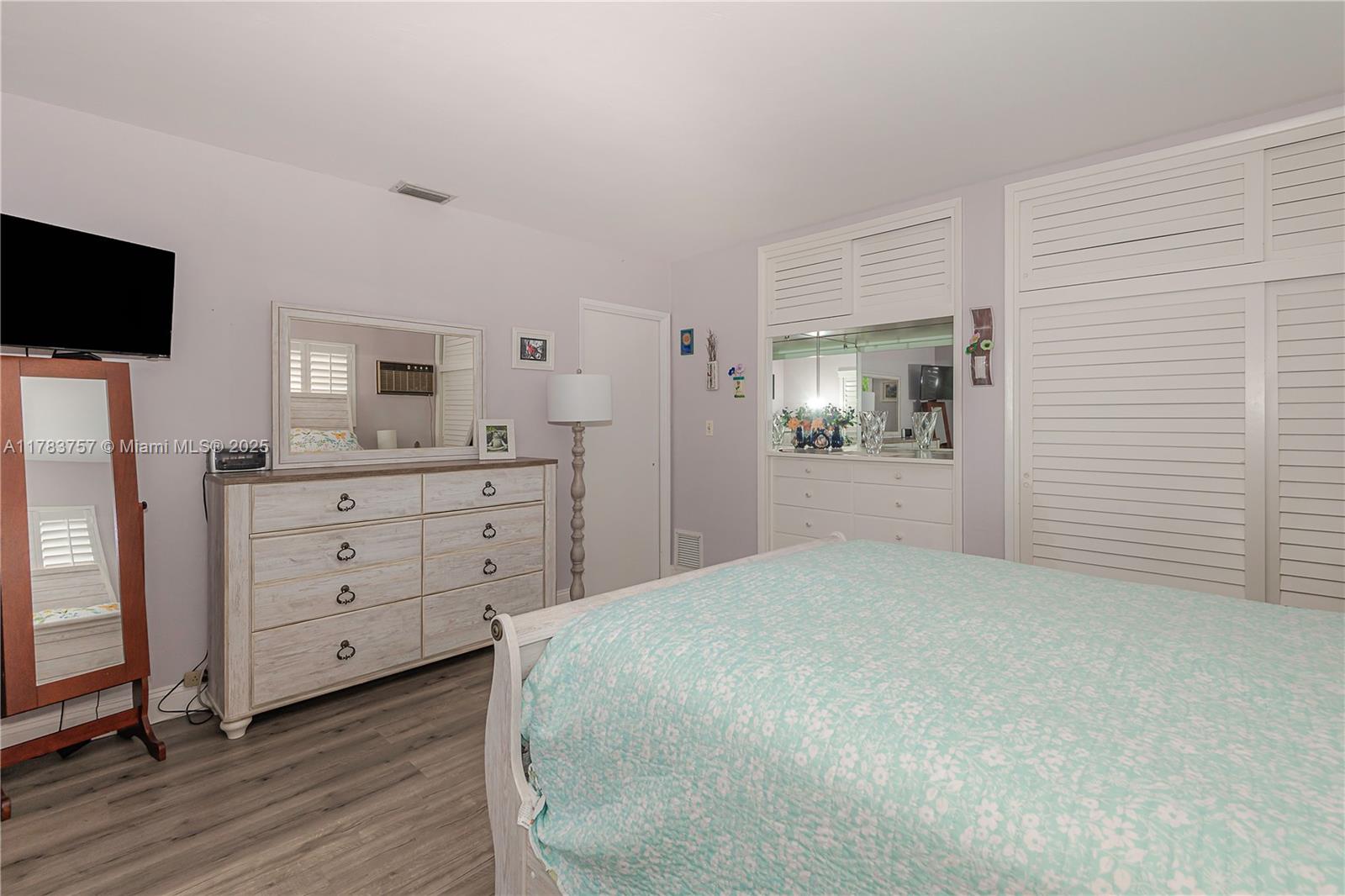 CORAL PARK - Residential Lease