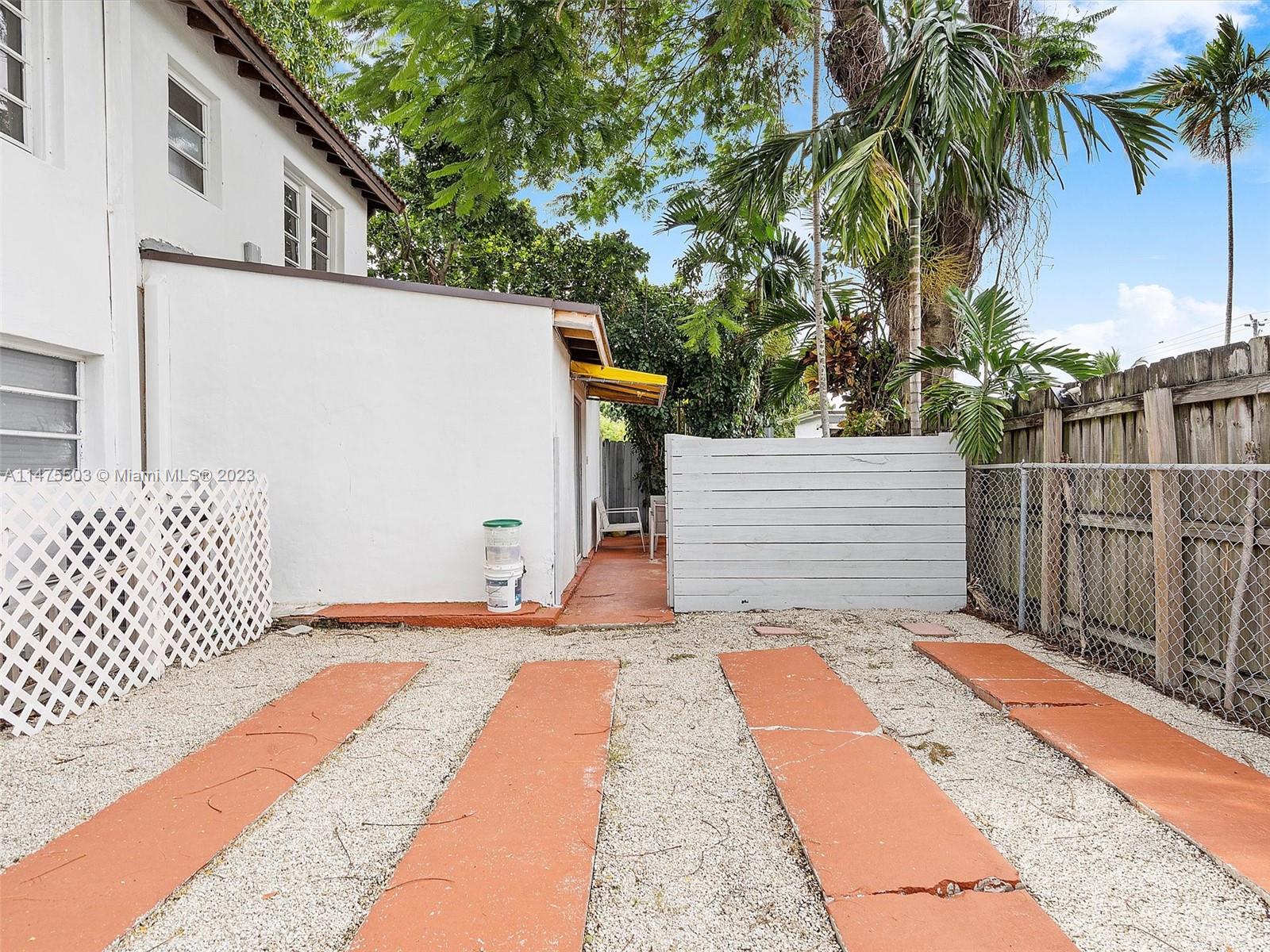 FLAGLER SEC ADDN TO CORAL - Residential Income