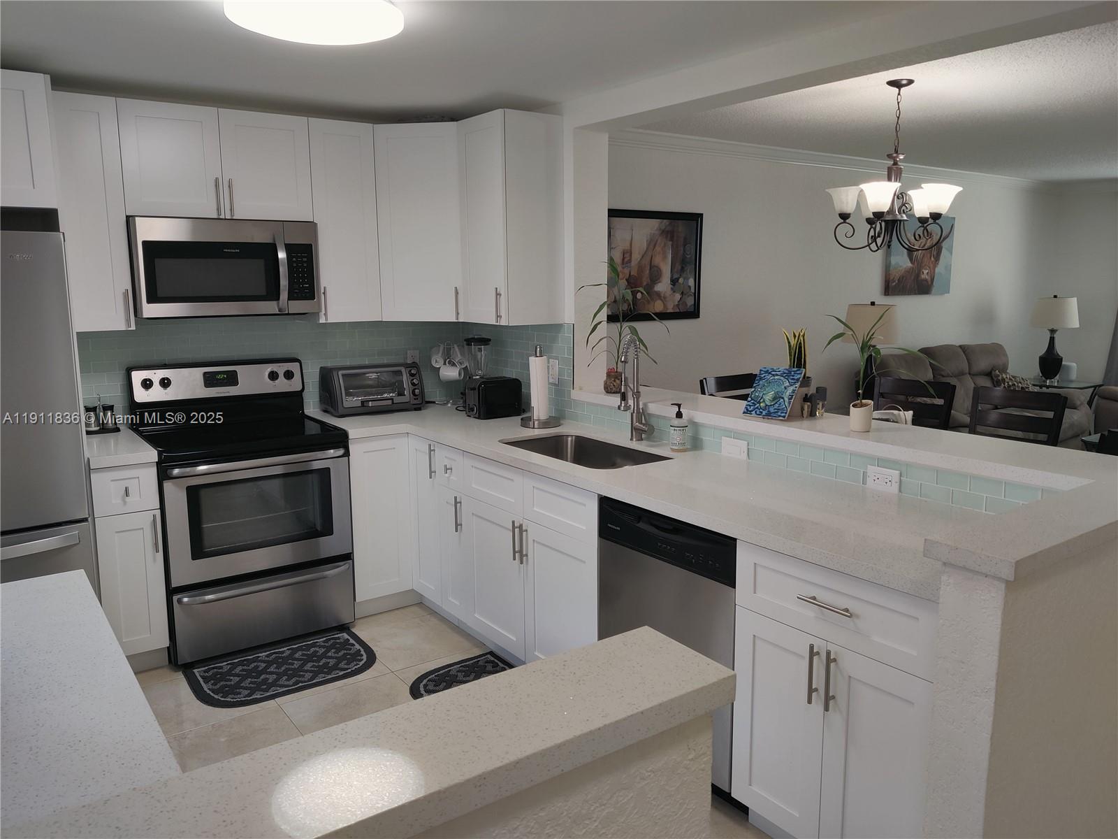 MEADOWBROOK CONDO APTS BL - Residential