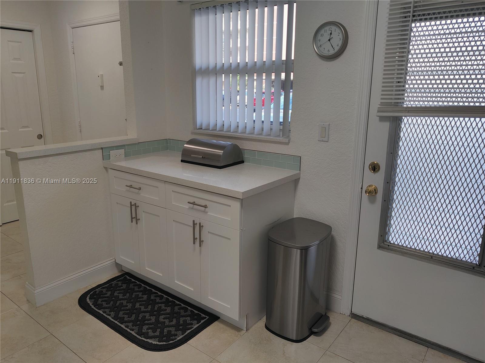 MEADOWBROOK CONDO APTS BL - Residential