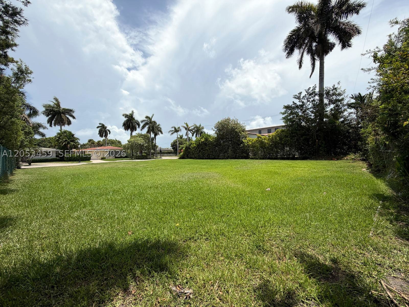 BAY HARBOR ISLAND - Land