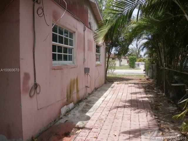 Carol City Gardens - Residential