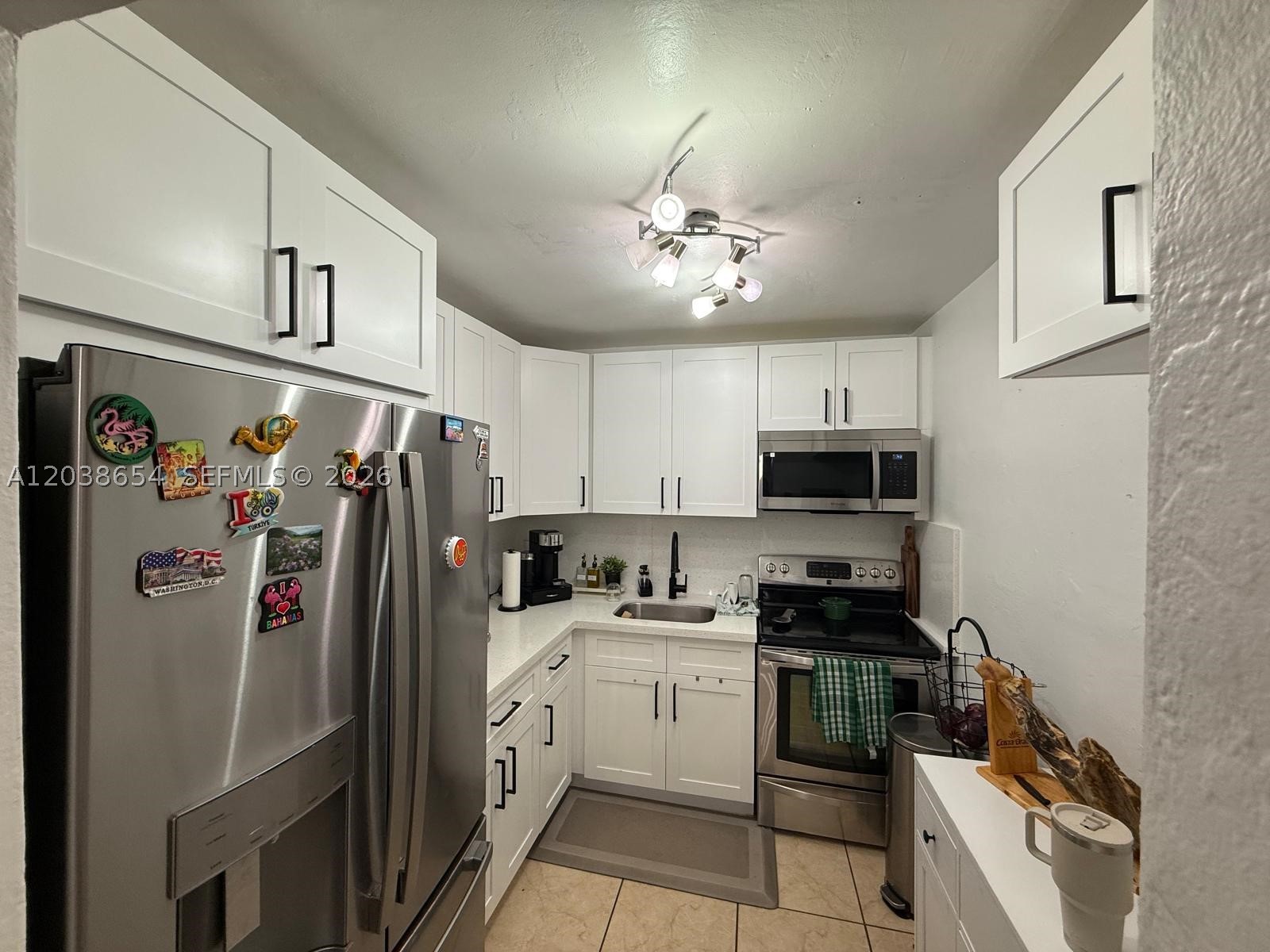 COURTYARDS OF HIALEAH CON - Residential Lease