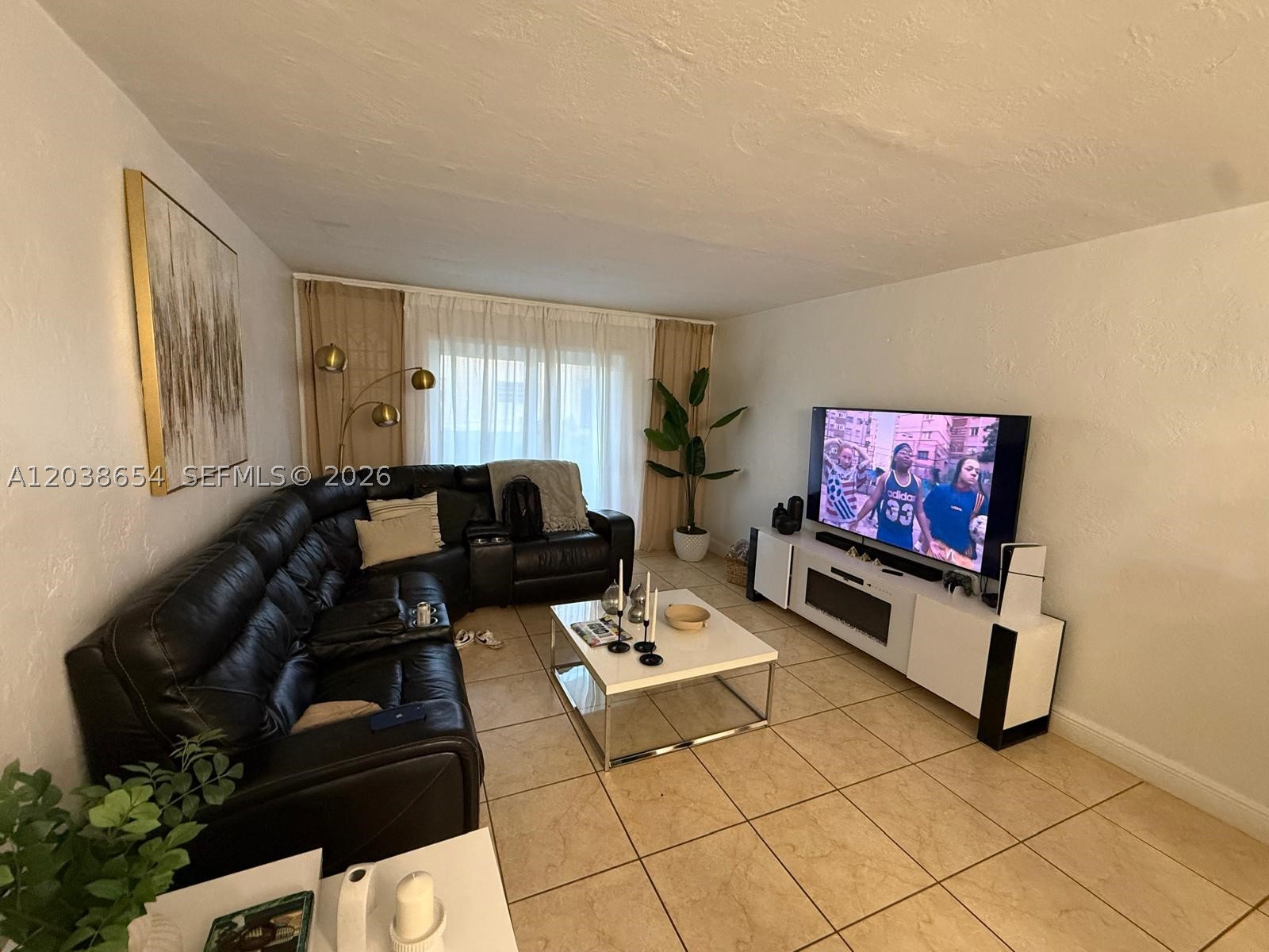 COURTYARDS OF HIALEAH CON - Residential Lease
