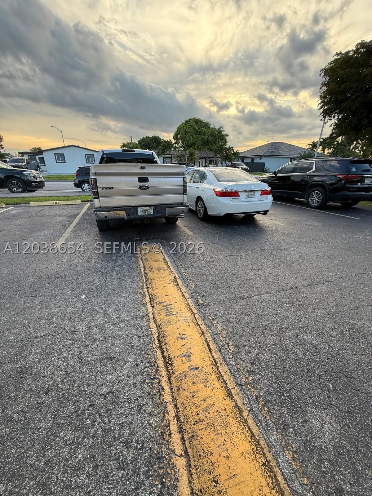 COURTYARDS OF HIALEAH CON - Residential Lease