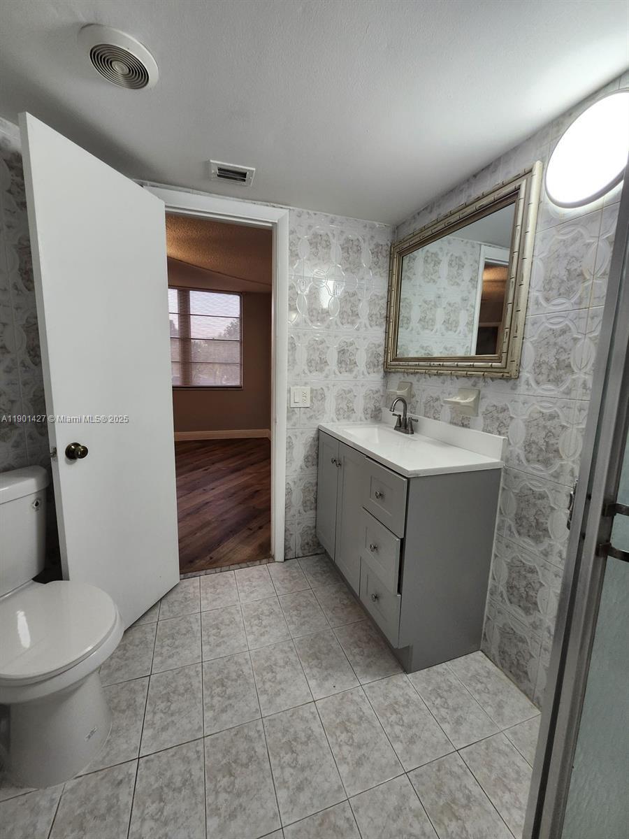 Lake Point - Residential Lease