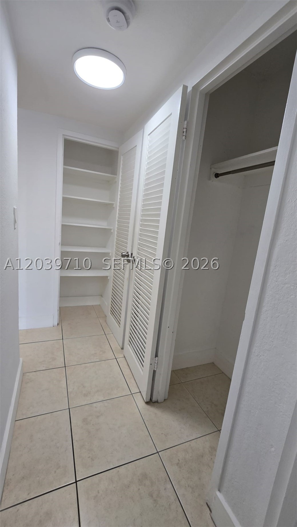 KENNEDY HOUSE CONDO - Residential
