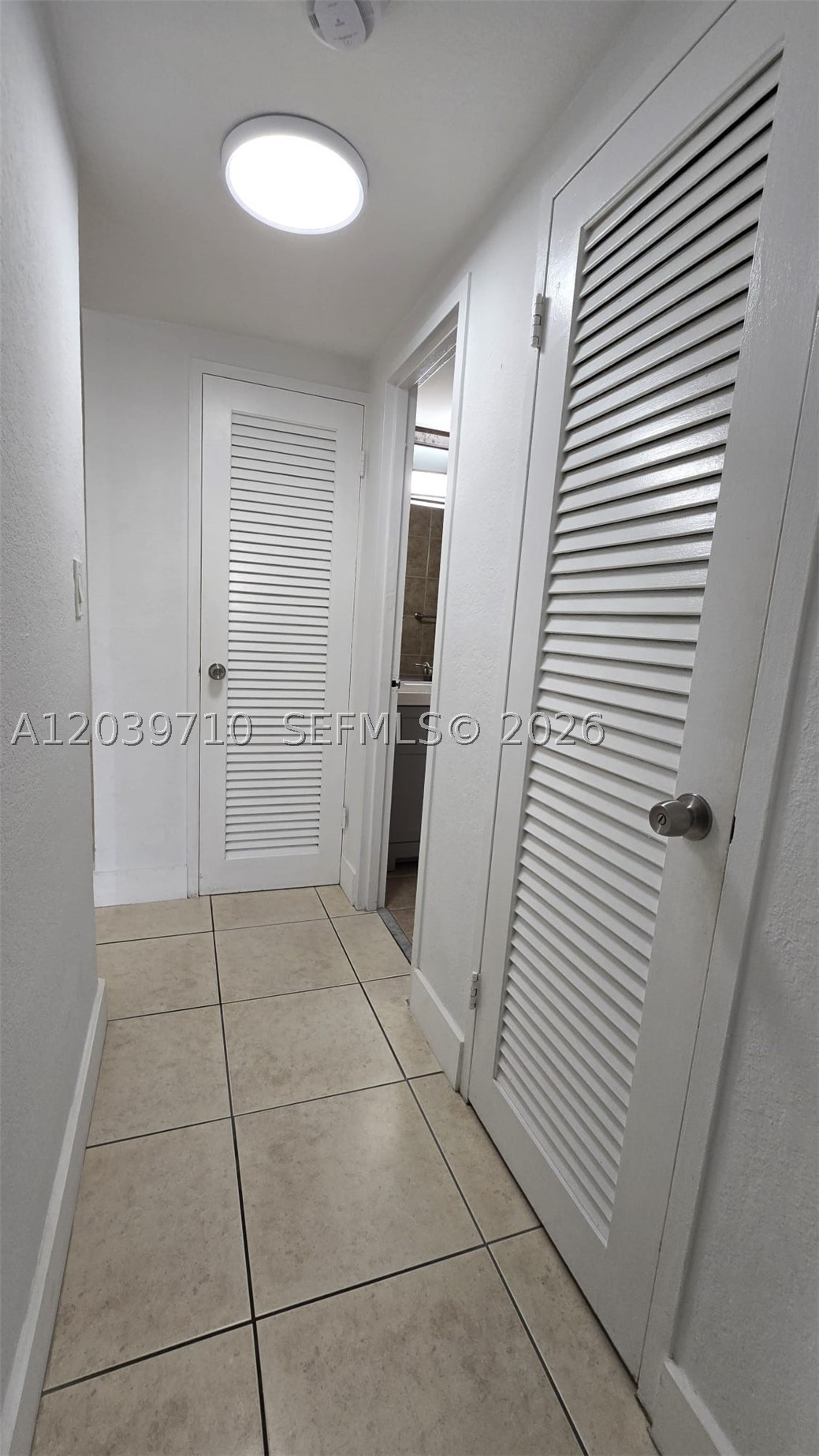 KENNEDY HOUSE CONDO - Residential
