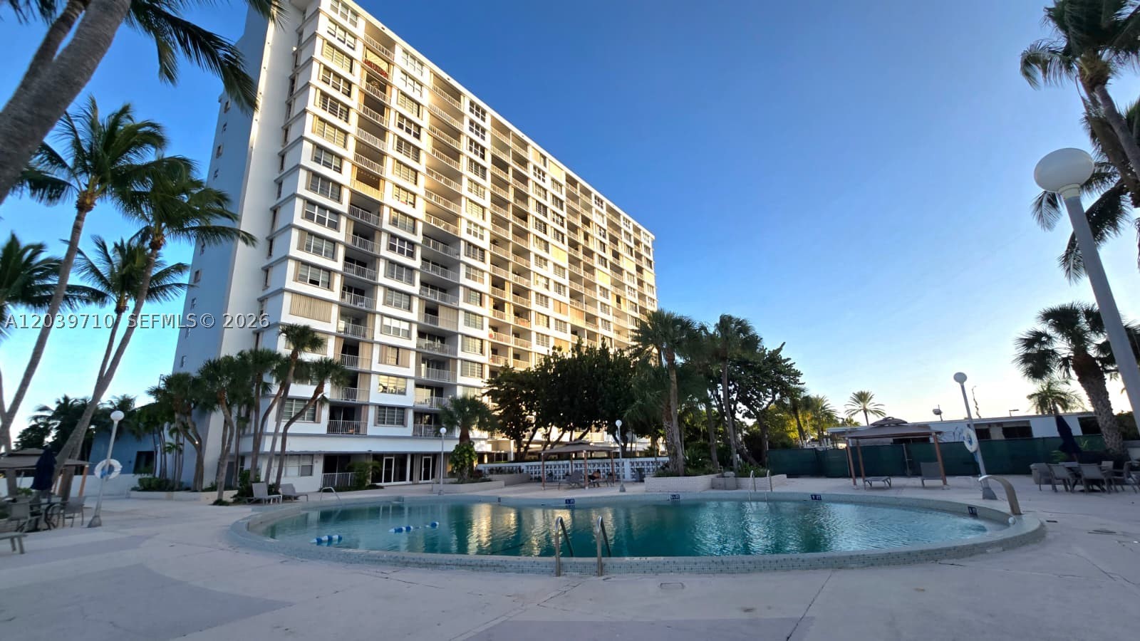 KENNEDY HOUSE CONDO - Residential