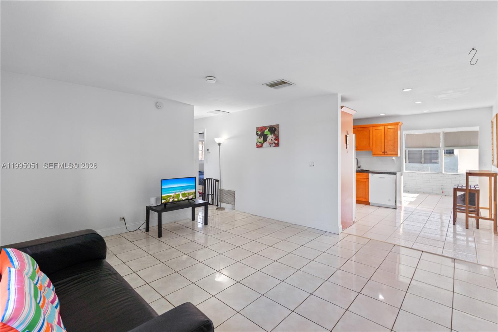 MAINLANDS OF TAMARAC LAKE - Residential