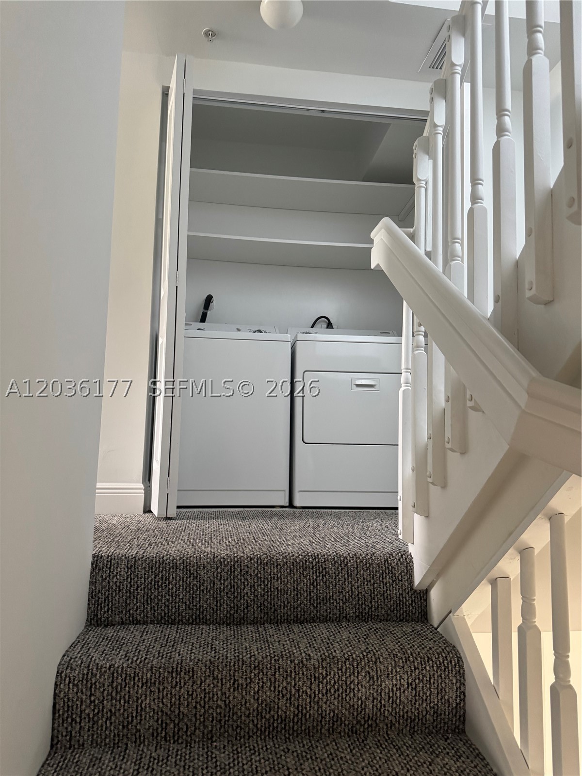 HOLLYWOOD - Residential