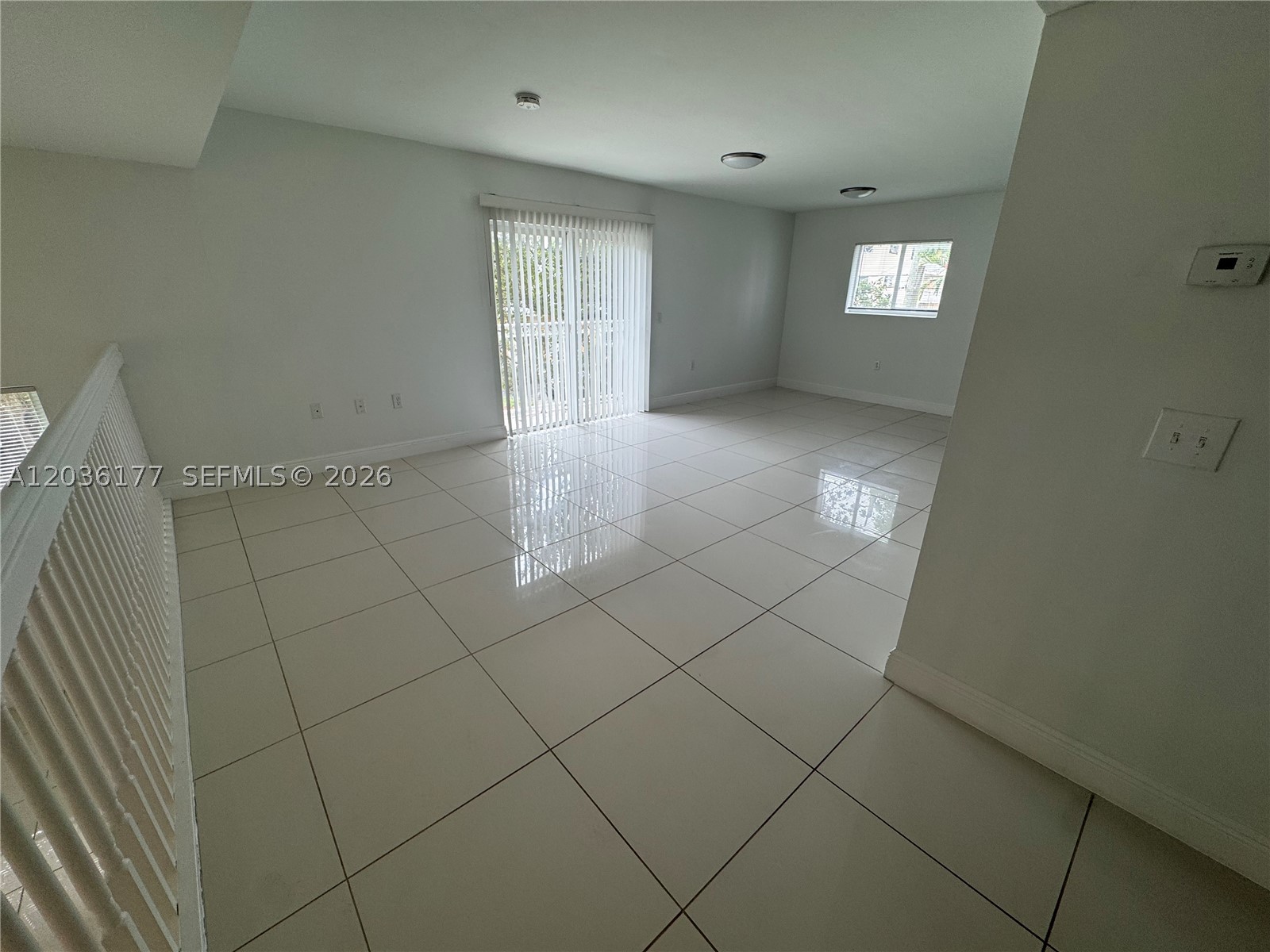 HOLLYWOOD - Residential