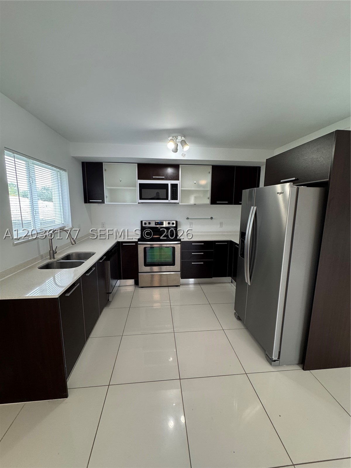 HOLLYWOOD - Residential