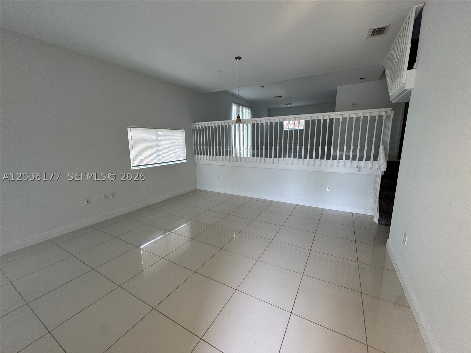 HOLLYWOOD - Residential