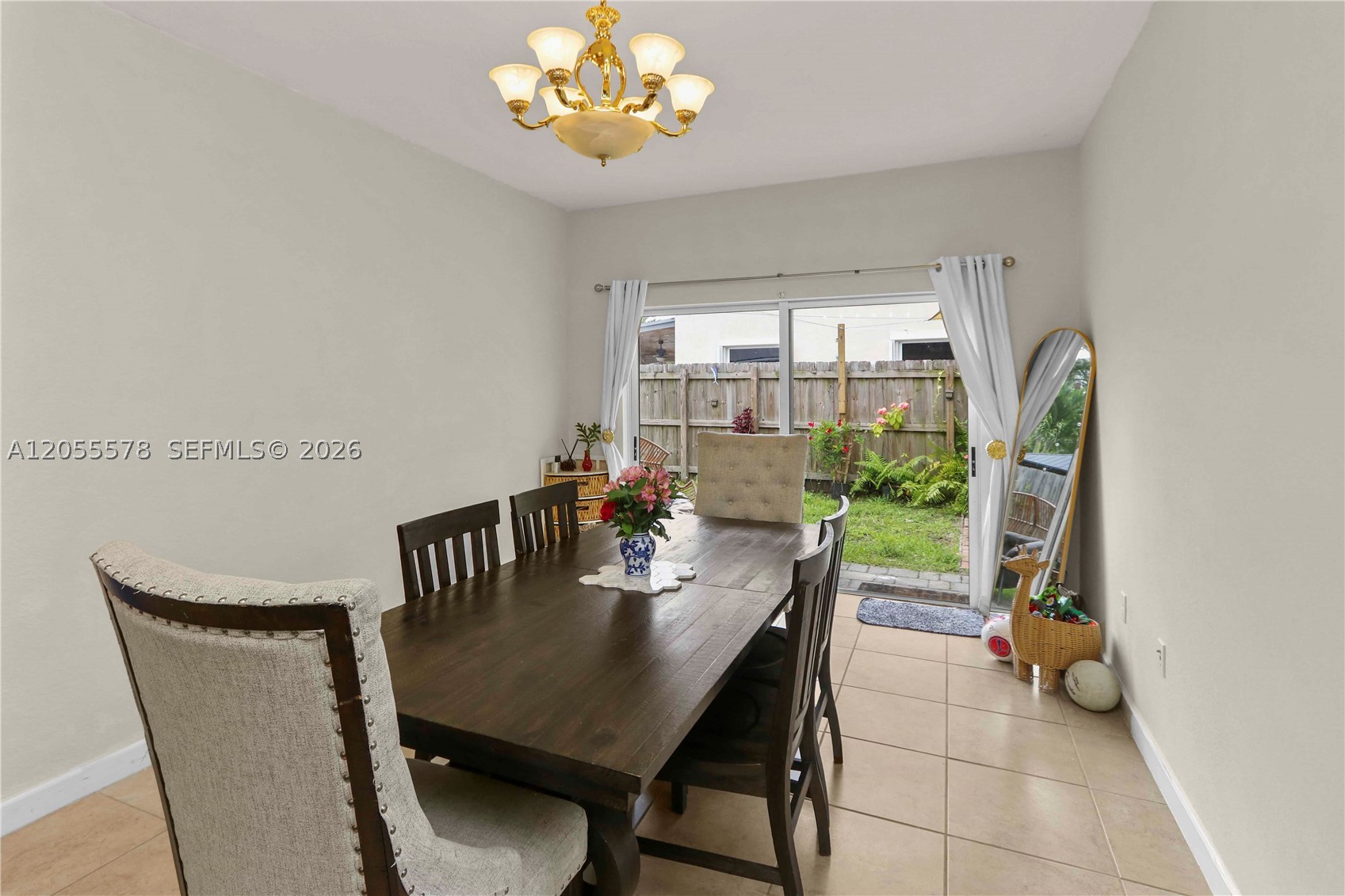 FERNANDOS PLACE - Residential