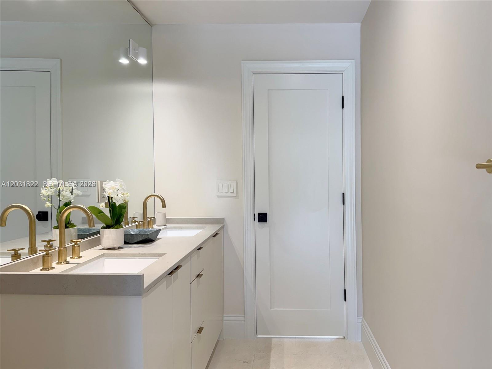 PINEWOOD ESTATES SECOND A - Residential