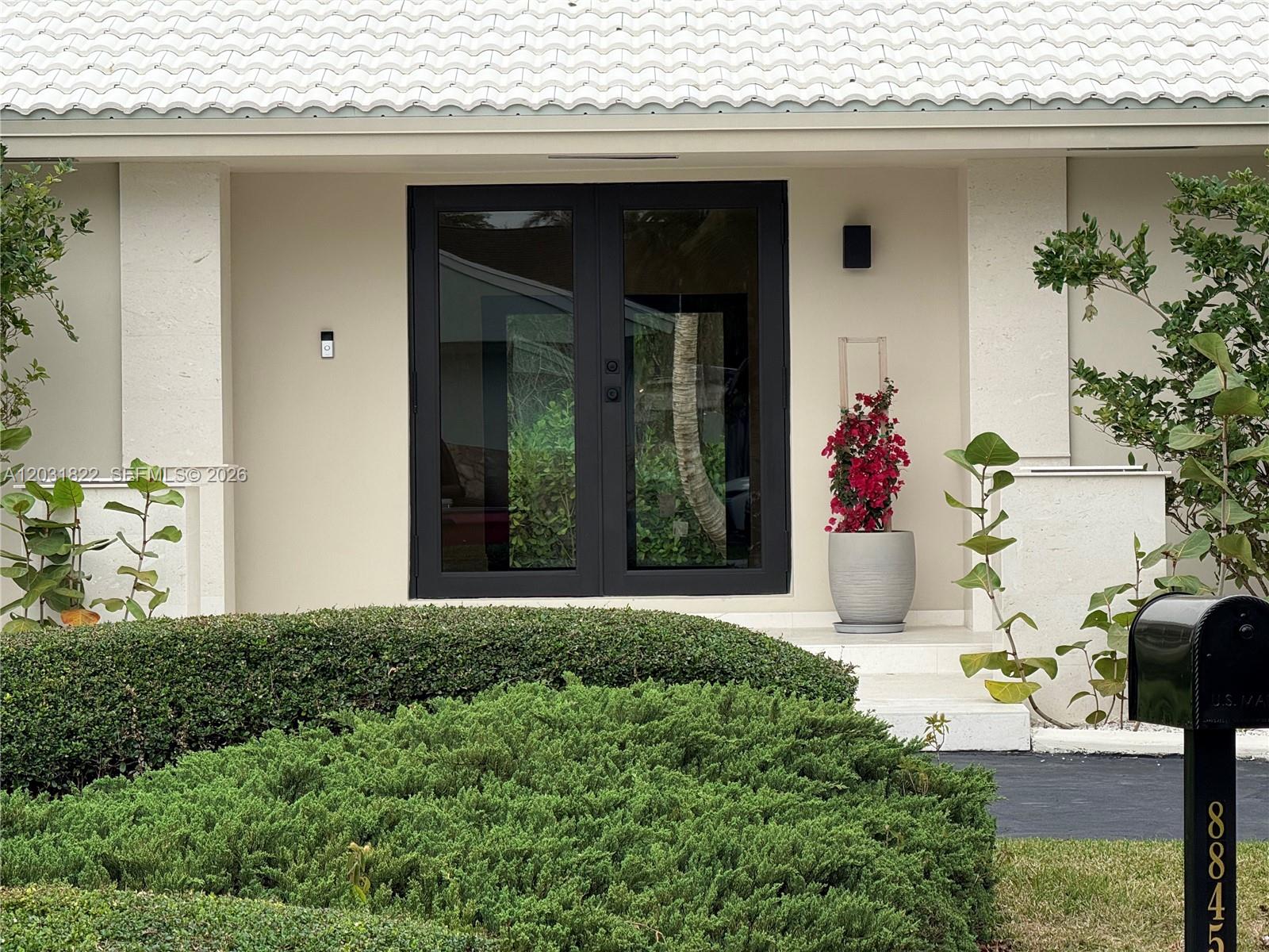 PINEWOOD ESTATES SECOND A - Residential