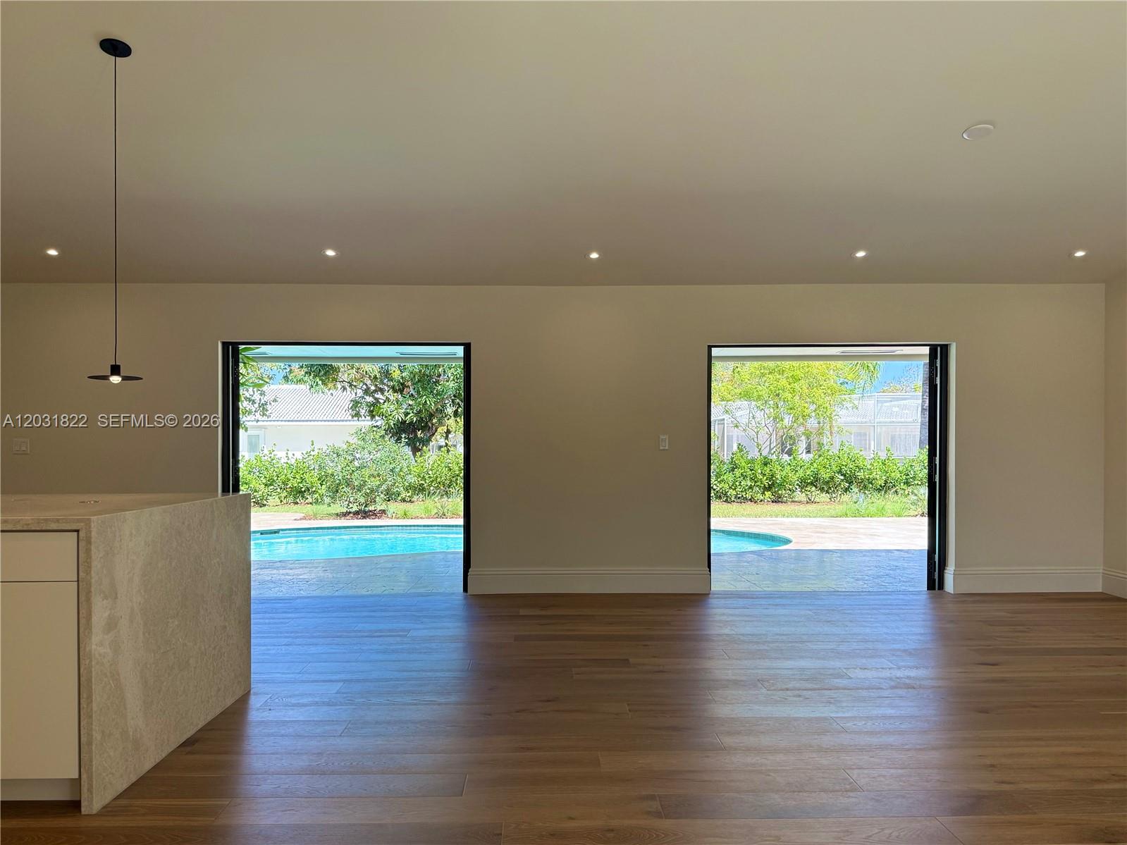 PINEWOOD ESTATES SECOND A - Residential