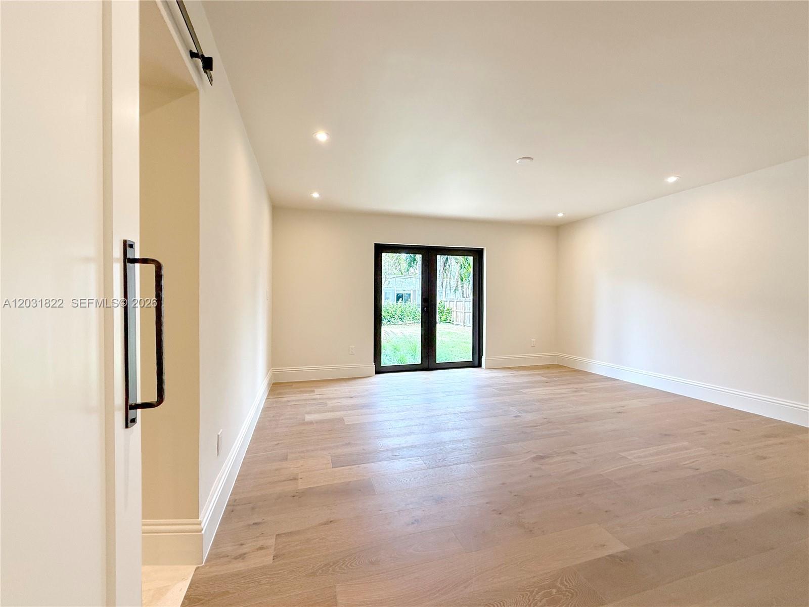 PINEWOOD ESTATES SECOND A - Residential
