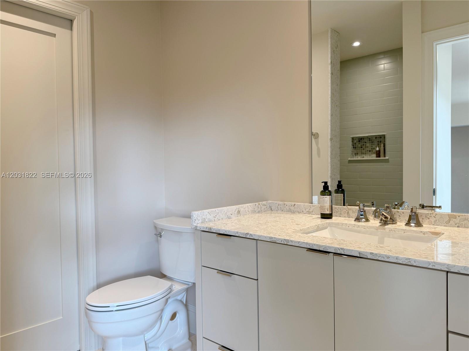PINEWOOD ESTATES SECOND A - Residential