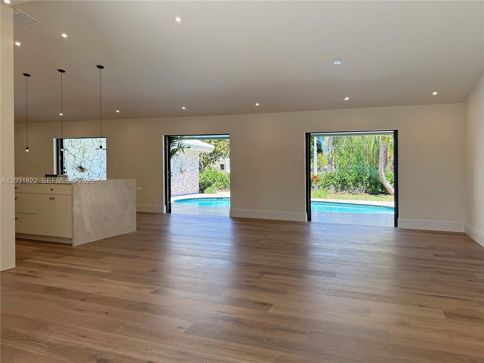 PINEWOOD ESTATES SECOND A - Residential