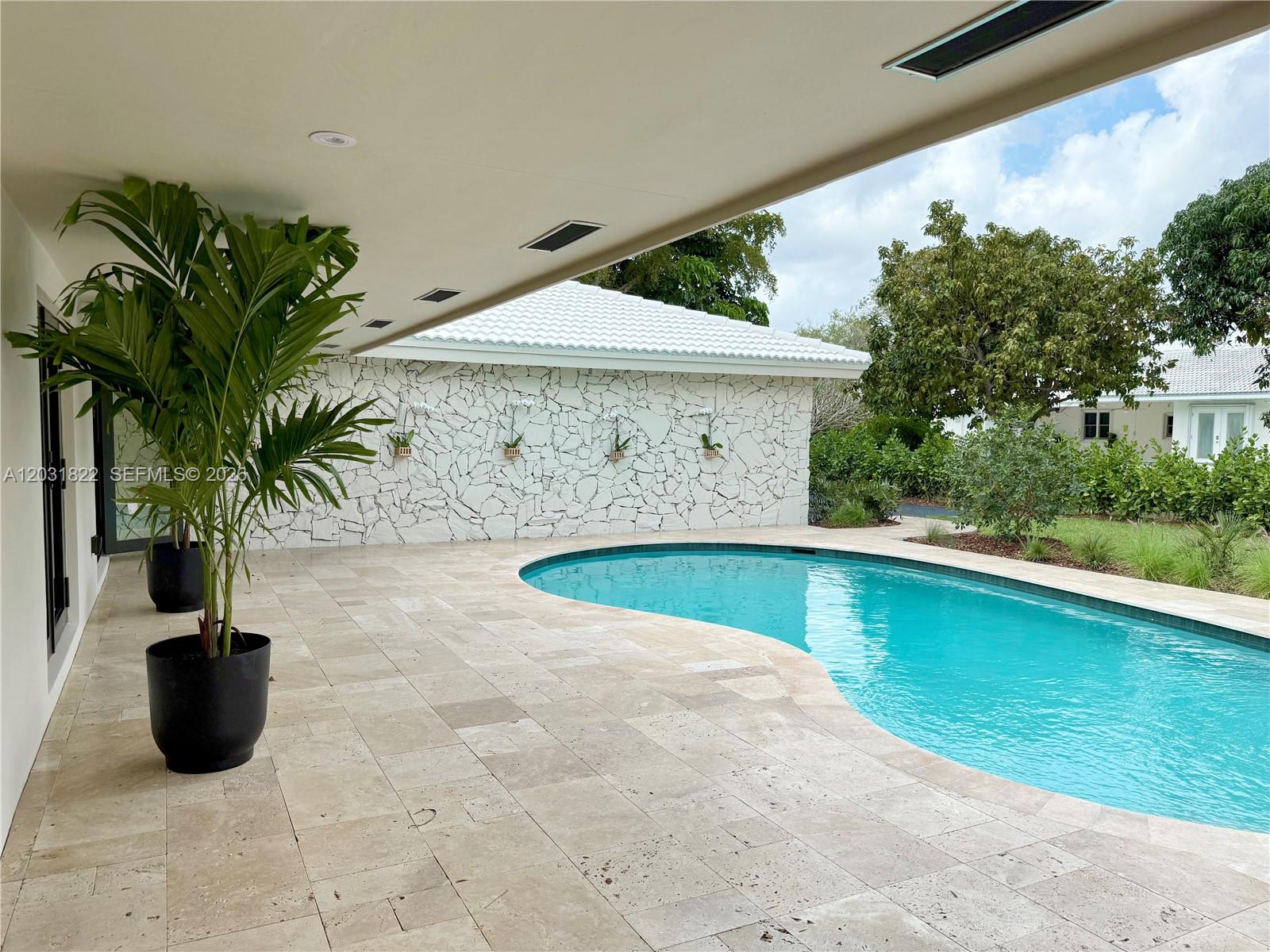 PINEWOOD ESTATES SECOND A - Residential