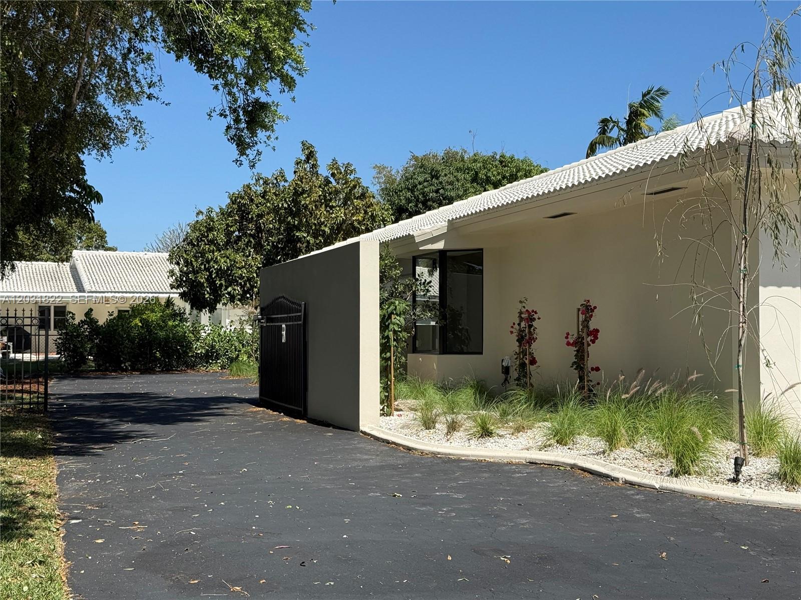 PINEWOOD ESTATES SECOND A - Residential