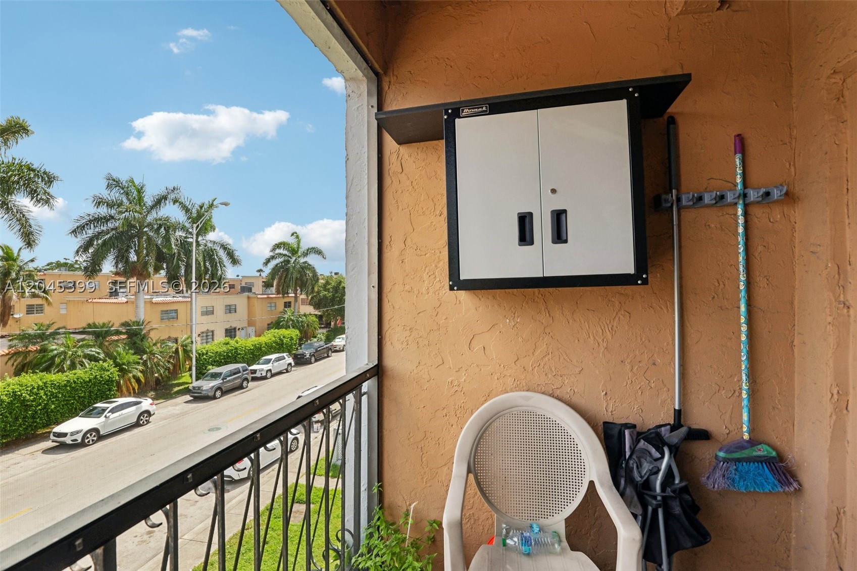 WESTLAND PLAZA GARDENS CO - Residential