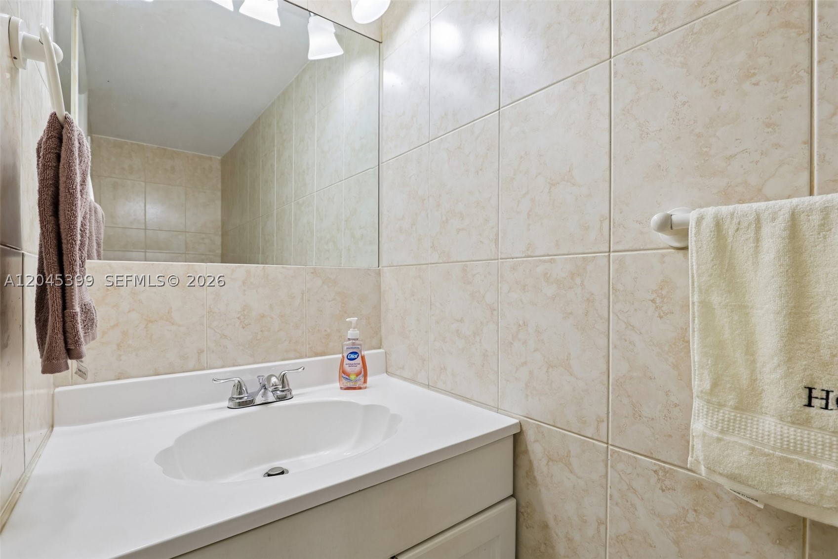 WESTLAND PLAZA GARDENS CO - Residential