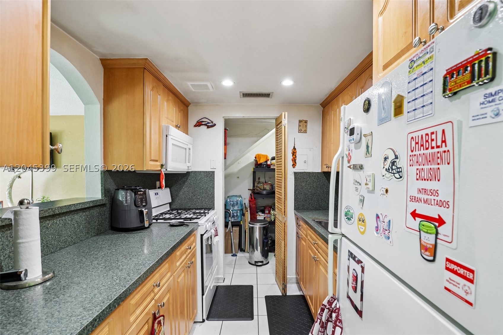 WESTLAND PLAZA GARDENS CO - Residential