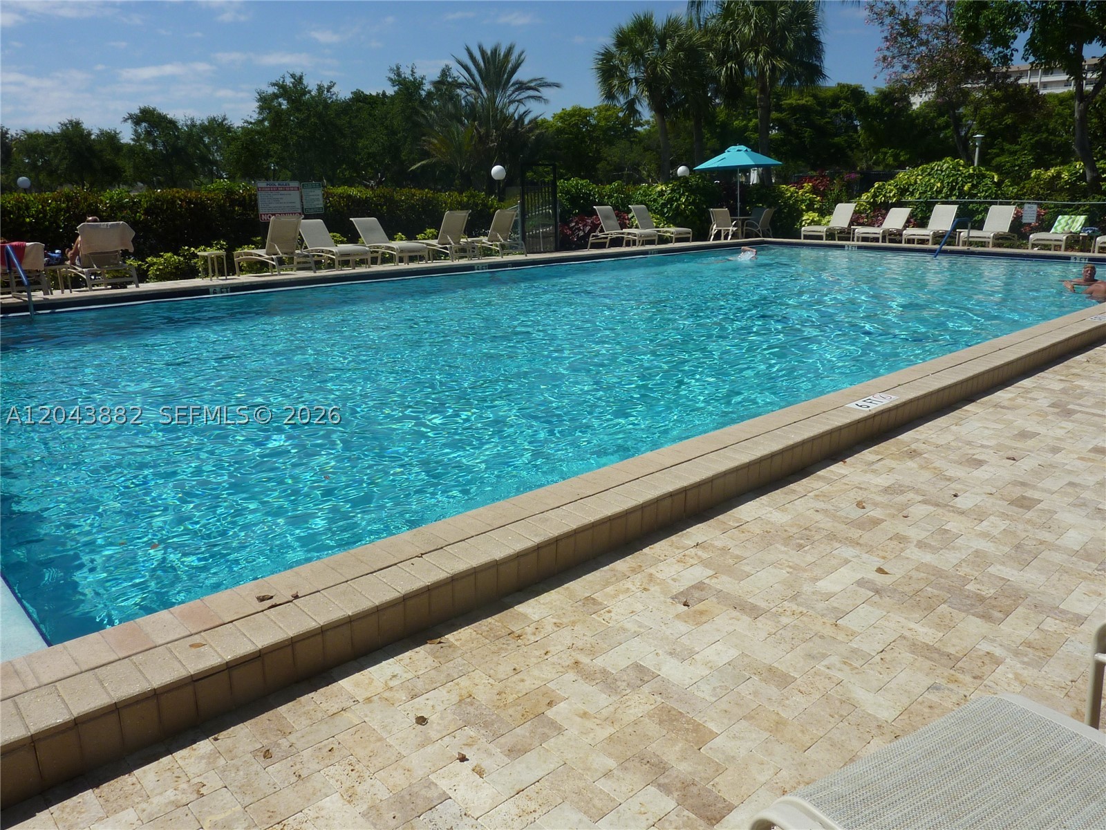 NO 11 PALM-AIRE COUNTRY C - Residential
