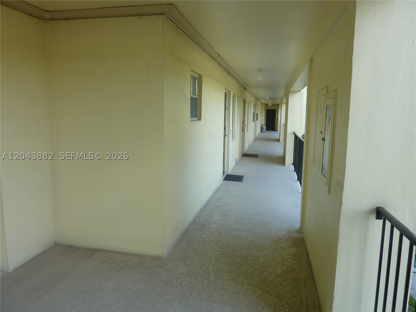 NO 11 PALM-AIRE COUNTRY C - Residential