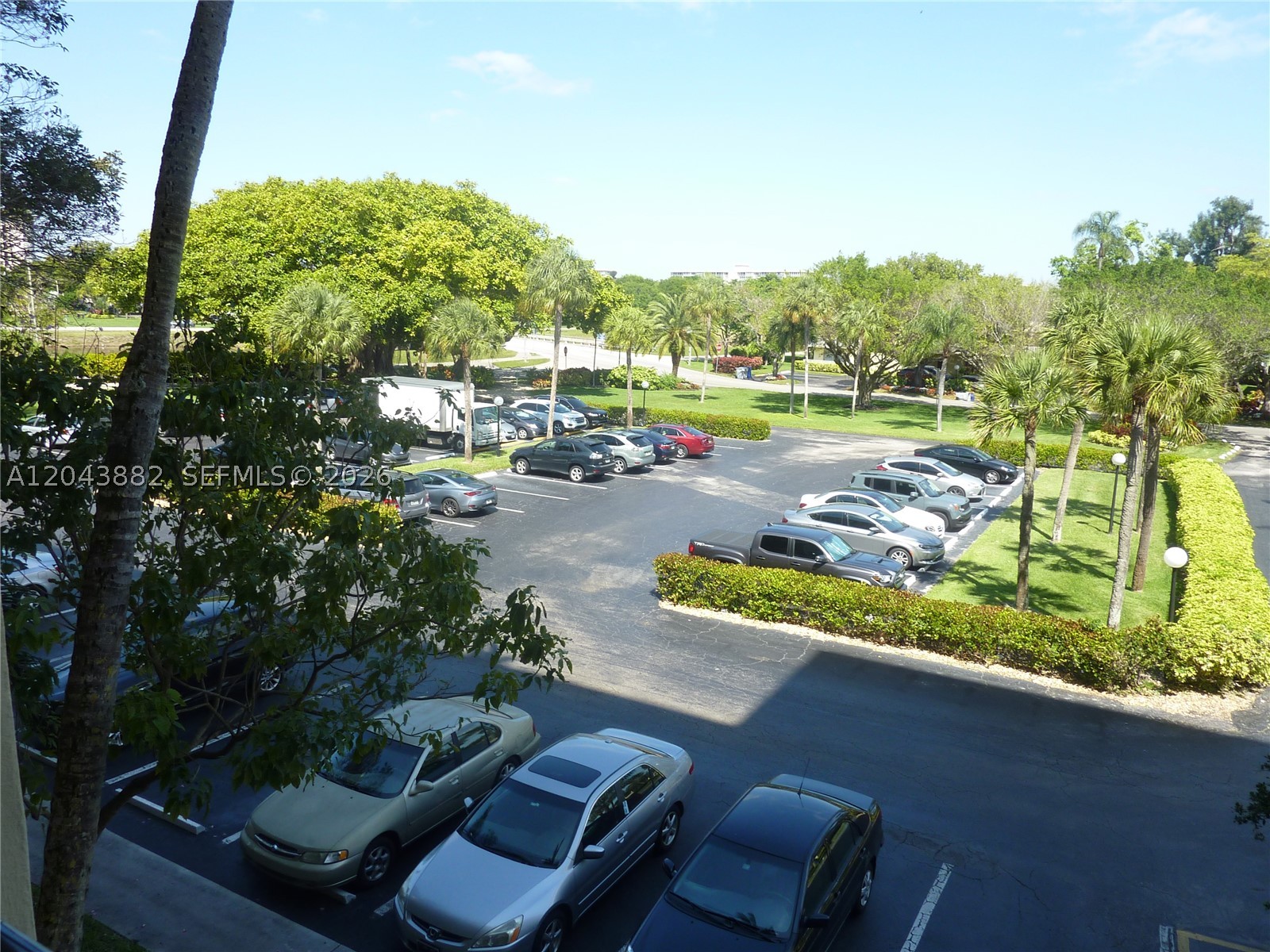 NO 11 PALM-AIRE COUNTRY C - Residential