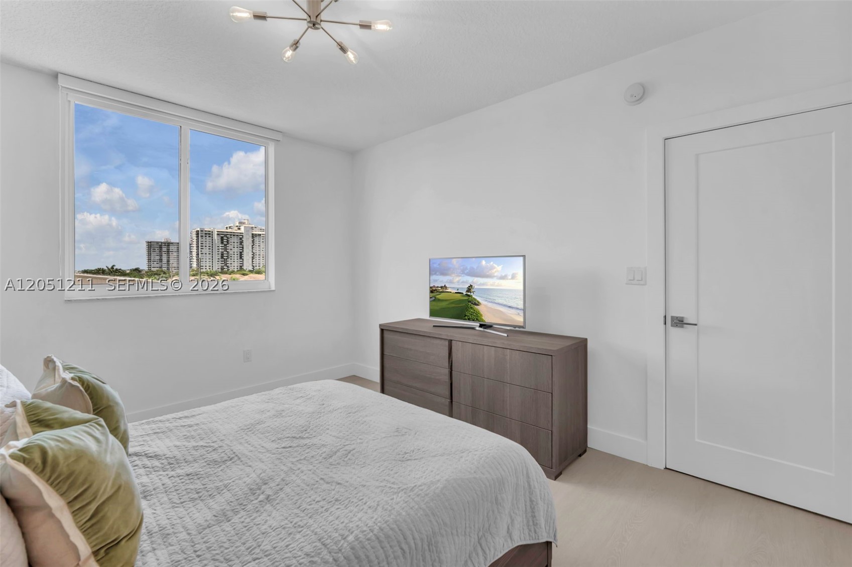 VENTURE AT AVENTURA EAST - Residential