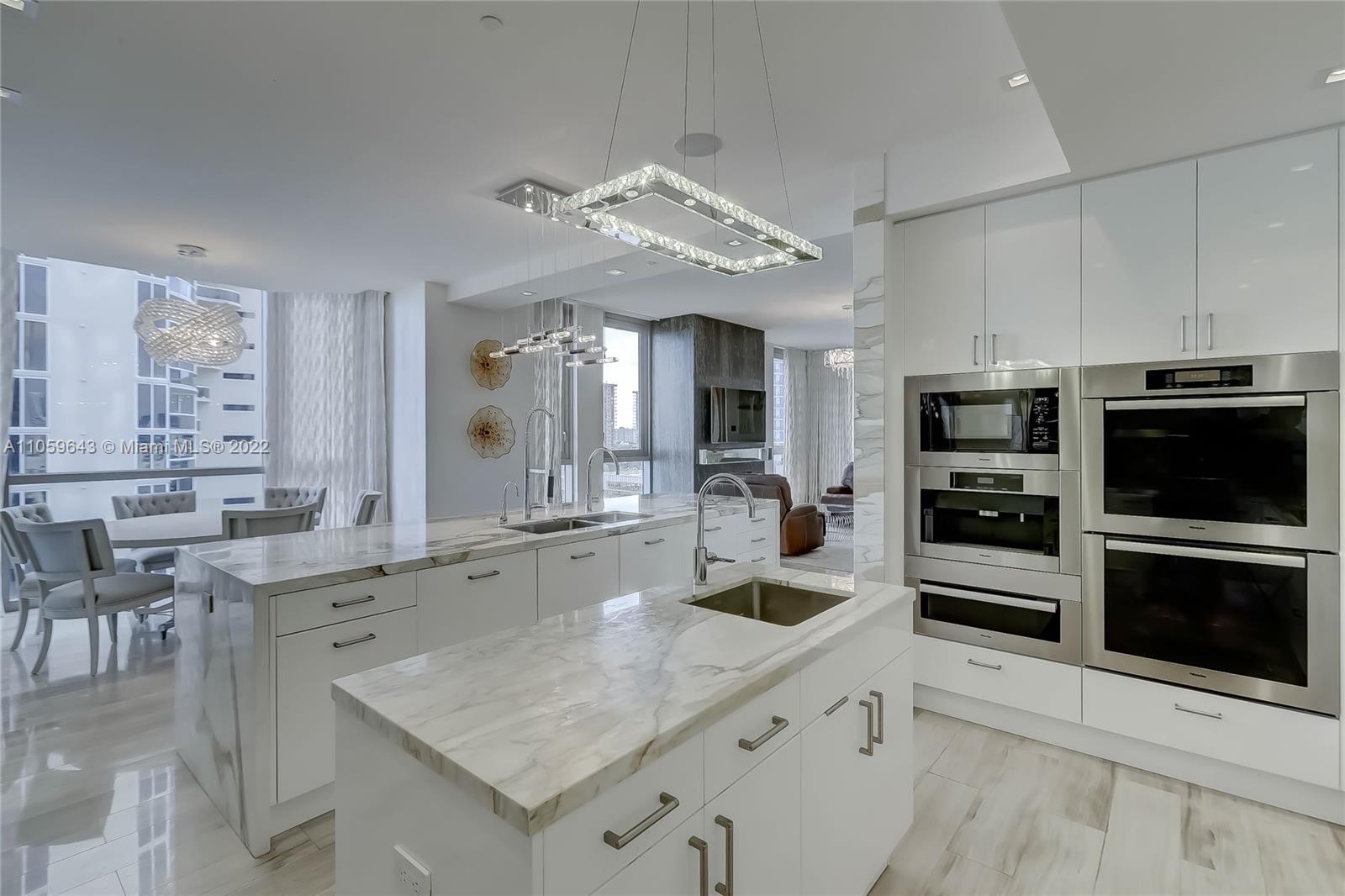 MANSIONS AT ACQUALINA - Residential