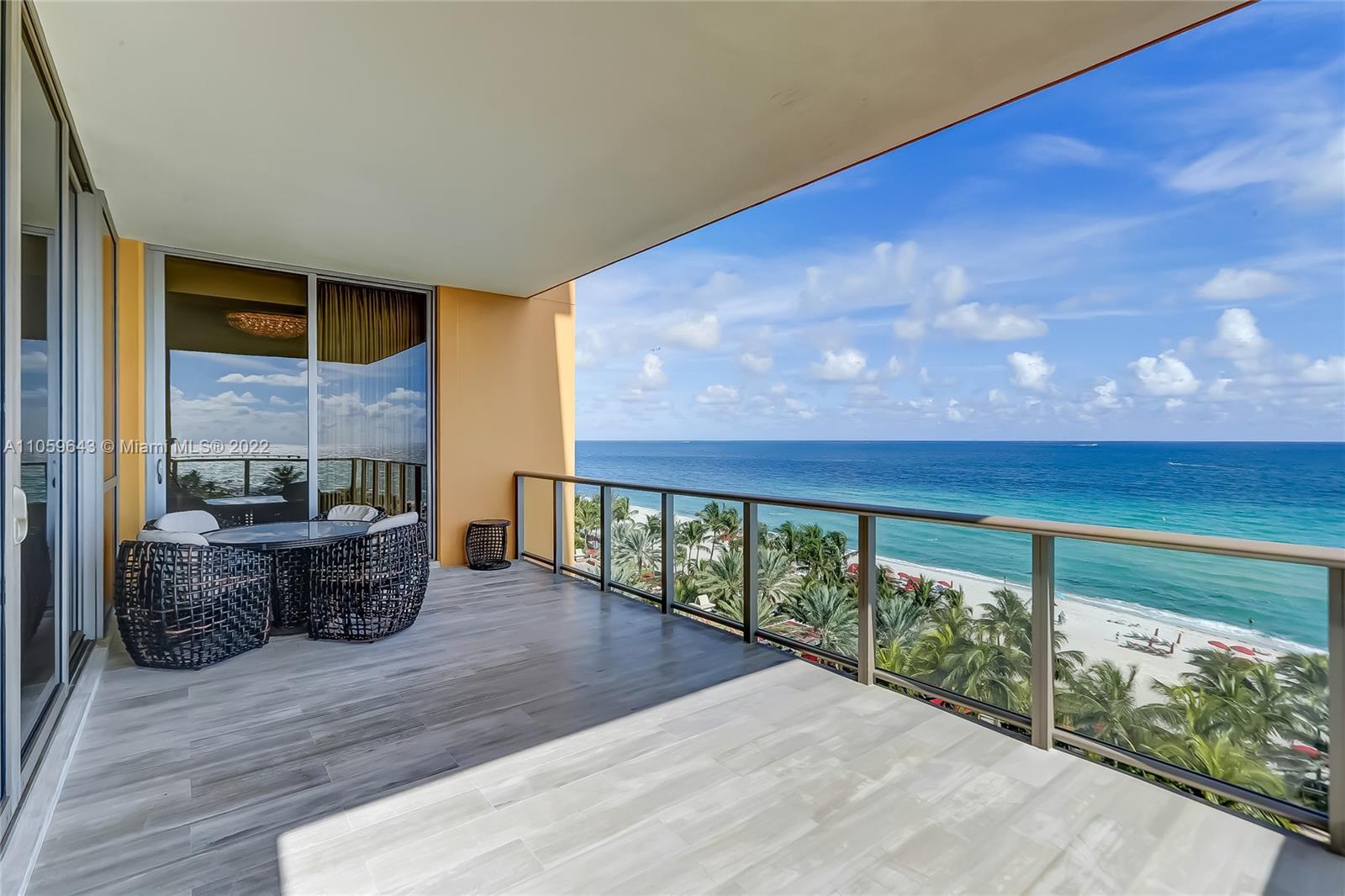 MANSIONS AT ACQUALINA - Residential