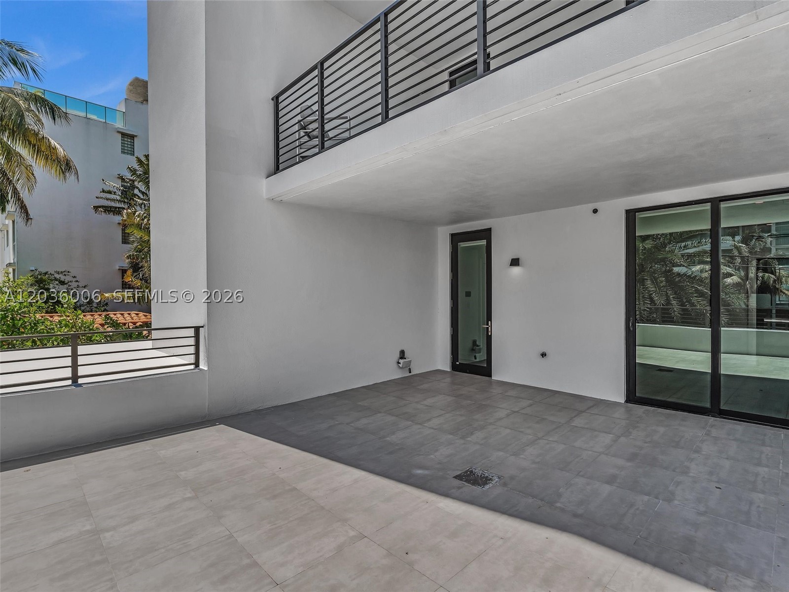 ISLE OF NORMANDY MIAMI VI - Residential