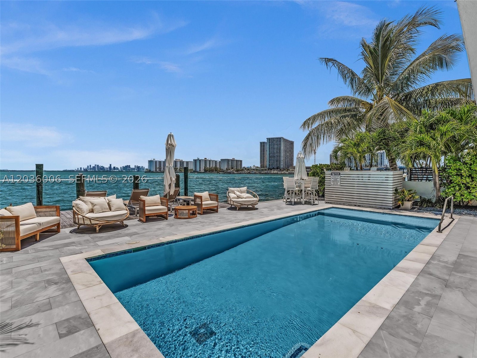 ISLE OF NORMANDY MIAMI VI - Residential